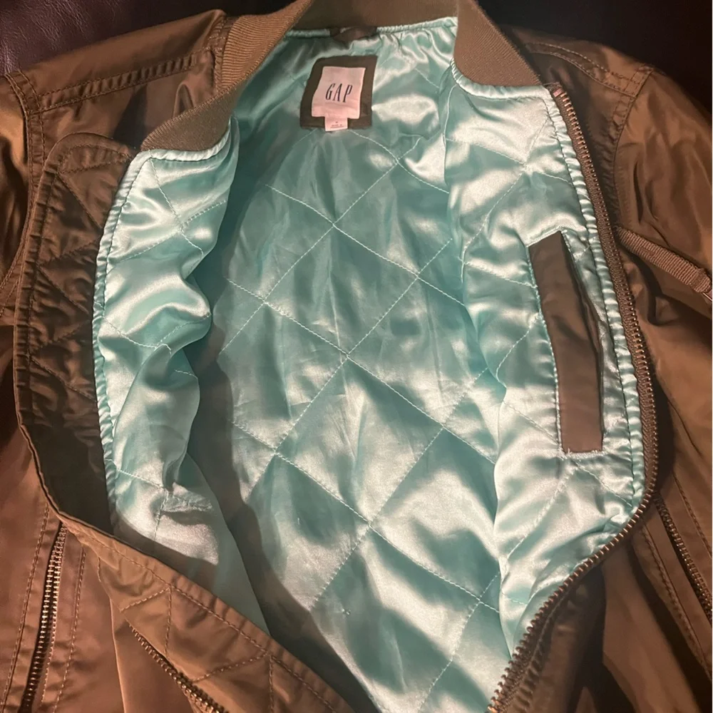 Jacket - Picture 1 of 4
